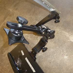 Wall Monitor Mount Auction Lot 